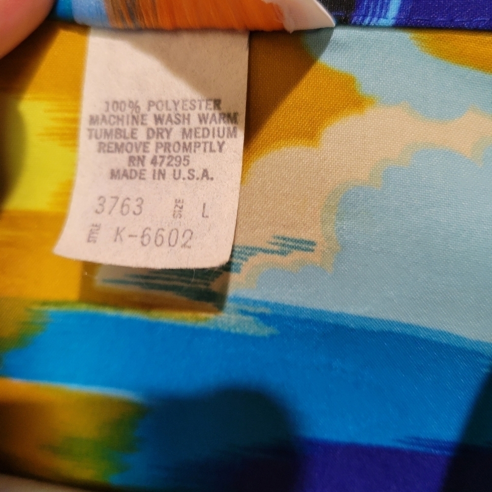 Islander Vibrant Blue and Yellow Hawaiian Shirt - Picture 5 of 9